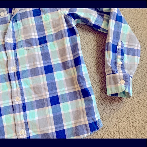 The Childrens Place Button Down Shirt Size 10/12 👔 - Picture 3 of 4